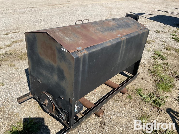 steel-cattle-feed-box-image-1