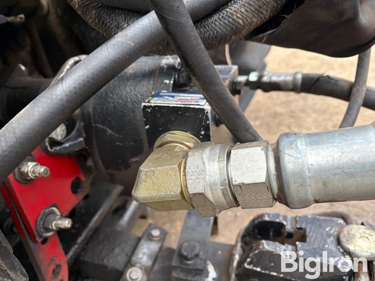 case-ih-1200-image-12