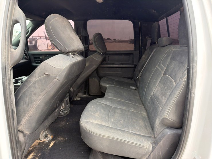 2021-dodge-ram-2500-image-8