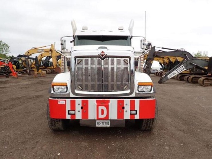 2021-international-hx520-image-2