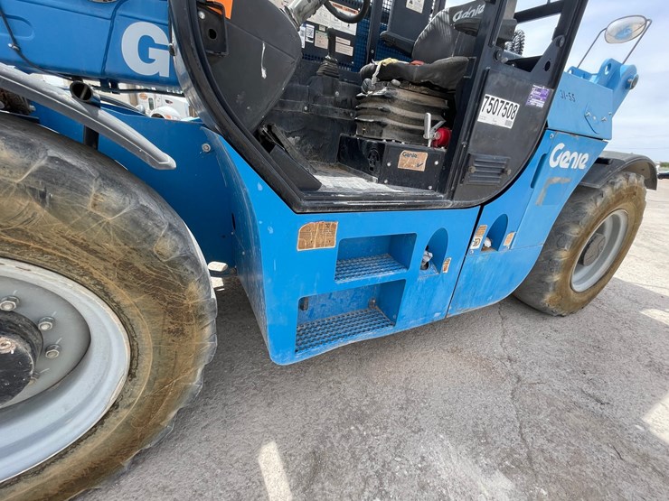 2019-genie-gth1256-image-27