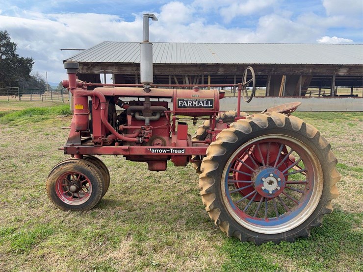 farmall-f-20-image-2