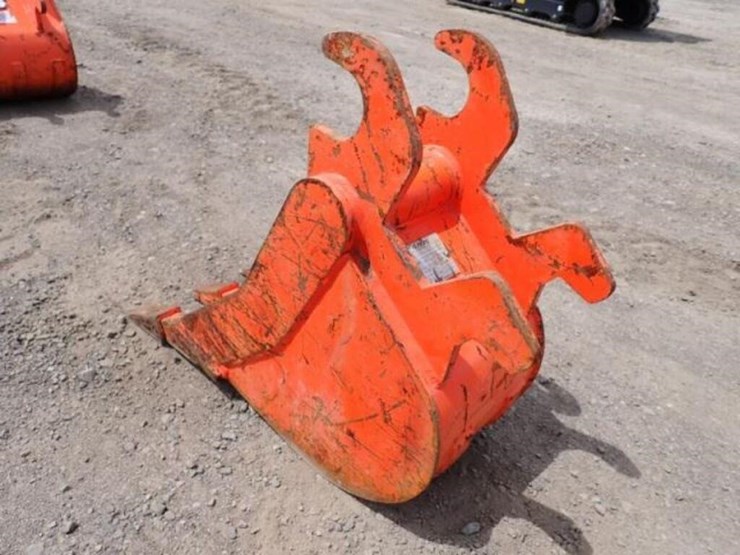 2022-kubota-kx033-4-image-83