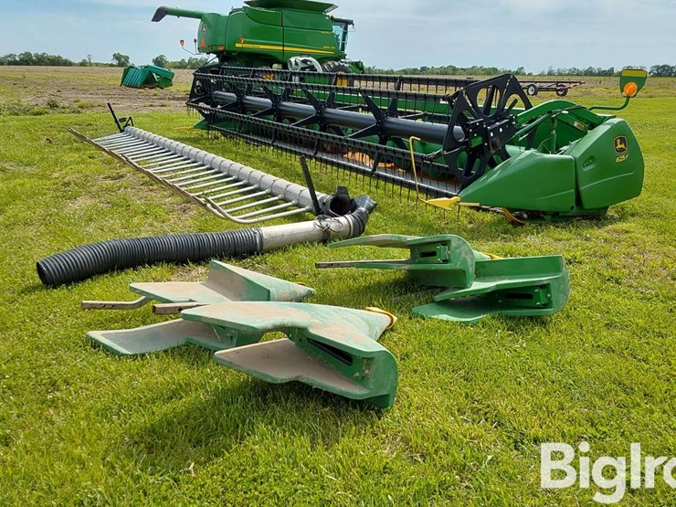2013-john-deere-625f-image-1