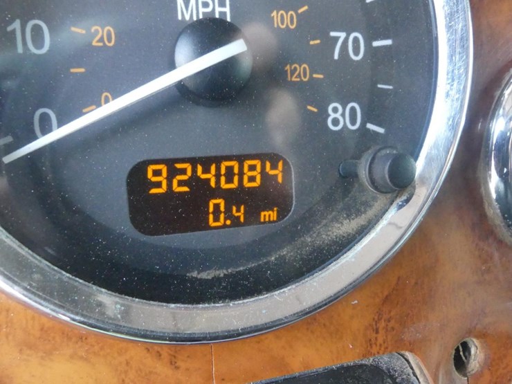 2007-peterbilt-379-image-21