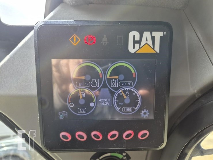 2014-caterpillar-259d-image-18