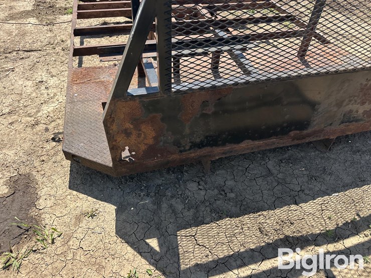 utility-flatbed-image-15