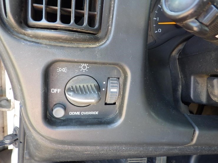 2003-chevrolet-kodiak-c4500-image-33