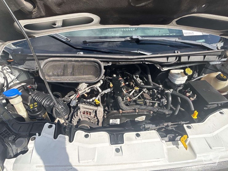 2016-ford-transit-image-7