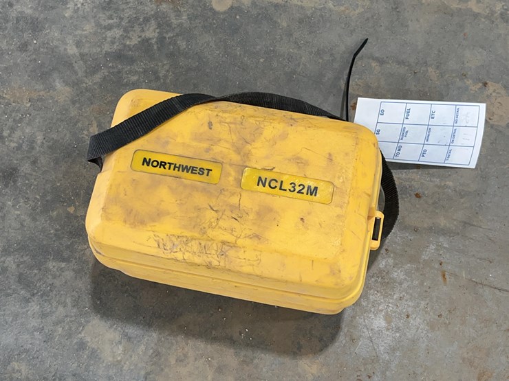 north-west-ncl32m-laser-level-image-7