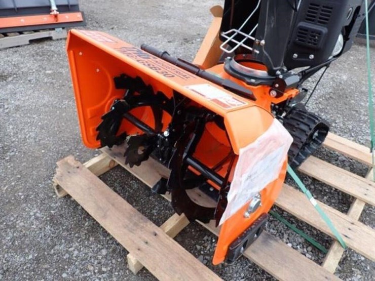 stanforge-gsb30-snowblower-image-16