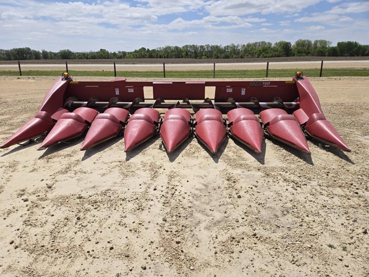 case-ih-3208-image-12
