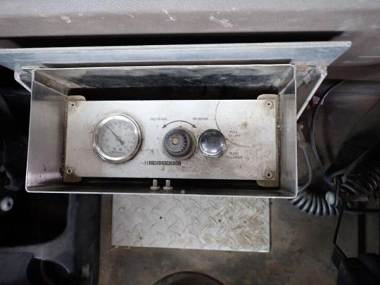 2021-international-hx520-image-22