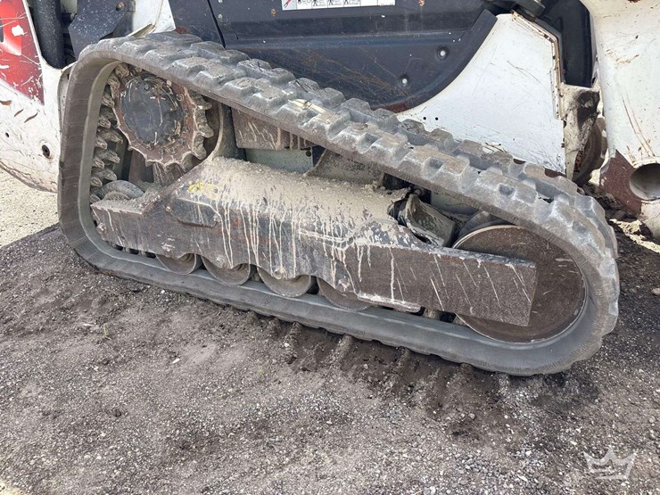 2021-bobcat-t62-image-24