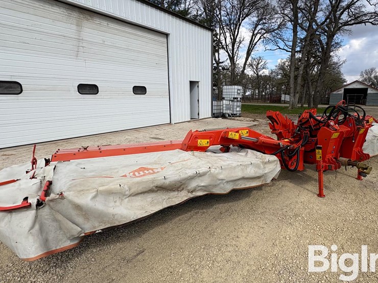 kuhn-fc883-image-3