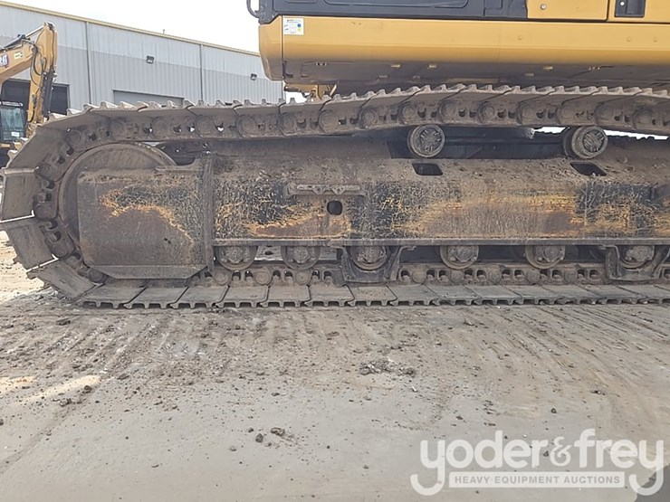 2019-caterpillar-336-image-10