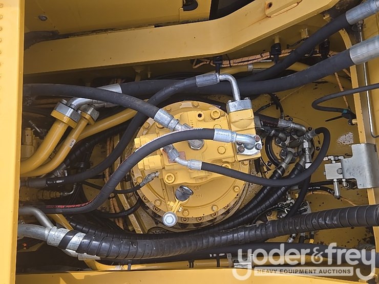 2017-caterpillar-336fl-image-31