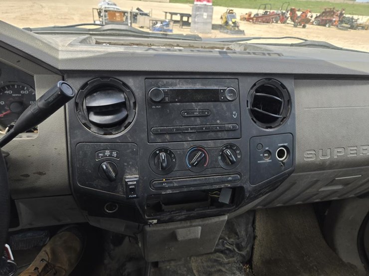 2008-ford-f250-image-14
