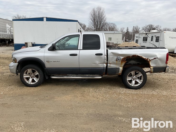 2003-dodge-ram-1500-image-8