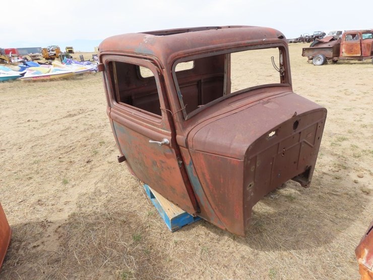1930's-dodge-pickup-cab-for-project-image-2