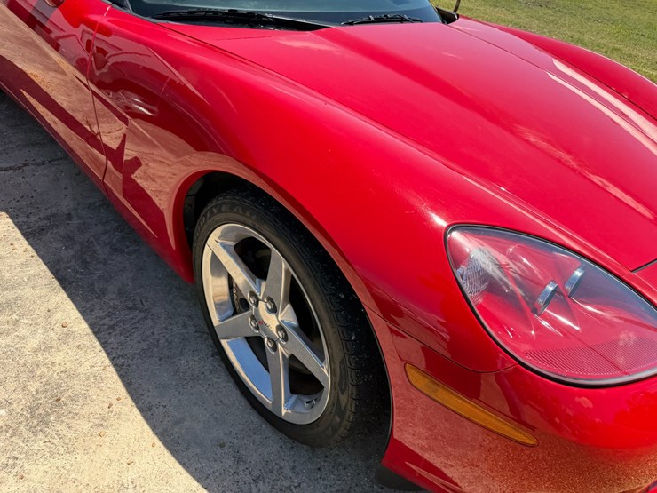 #47804-•-2005-chevrolet-corvette-convertible-vin:-1g1yy34u655124268-image-36