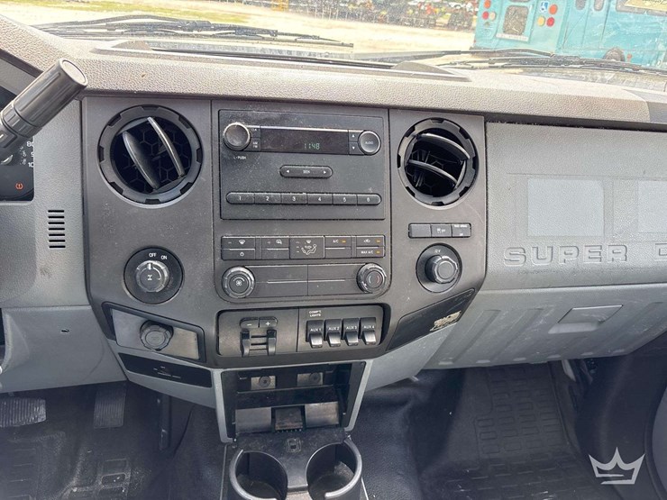 2015-ford-f350-image-17