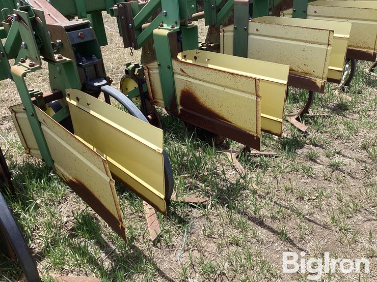 john-deere-885-image-20