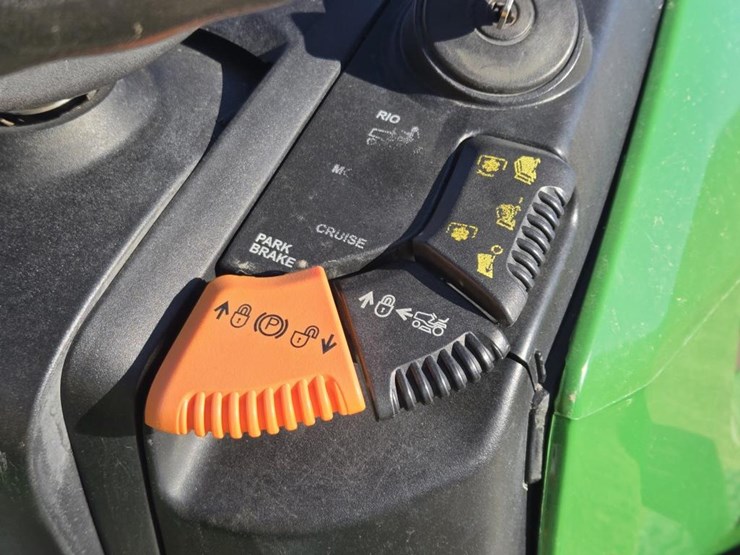 2006-john-deere-x540-image-12