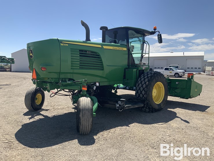 2015-john-deere-w235-image-5