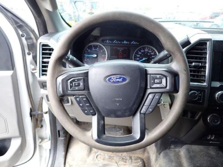 2018-ford-f250-xl-image-13