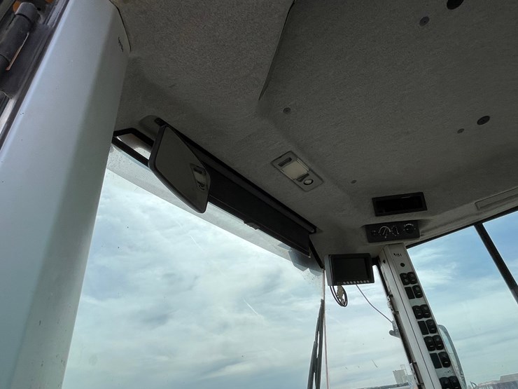 2014-volvo-l120h-image-121
