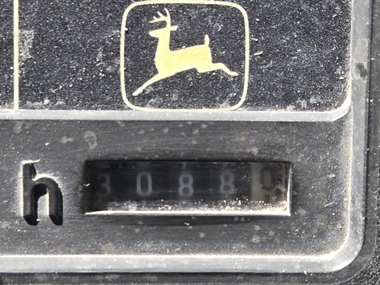 john-deere-8450-image-25