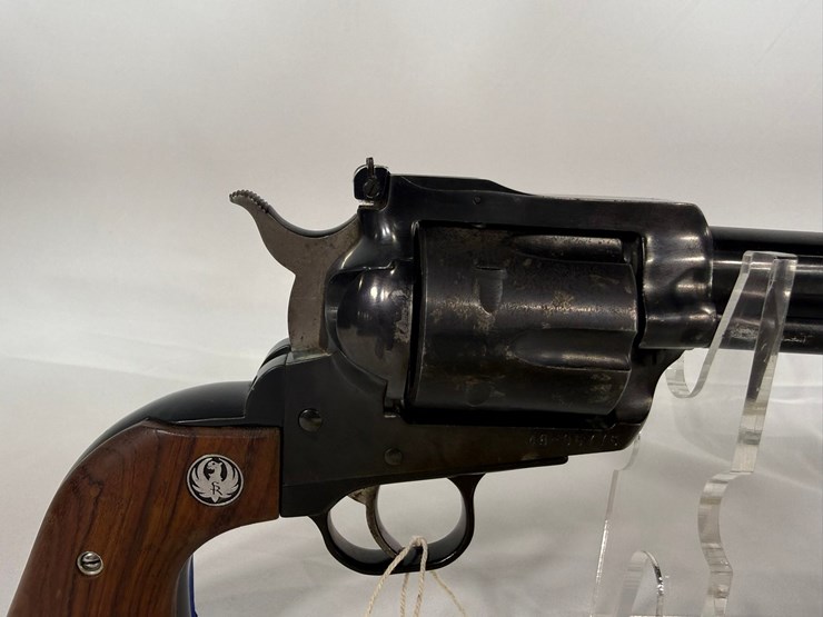 #82-•-ruger-blackhawk-45-revolver-48-05776-image-13