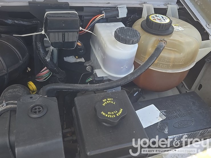 2007-ford-e250-image-22
