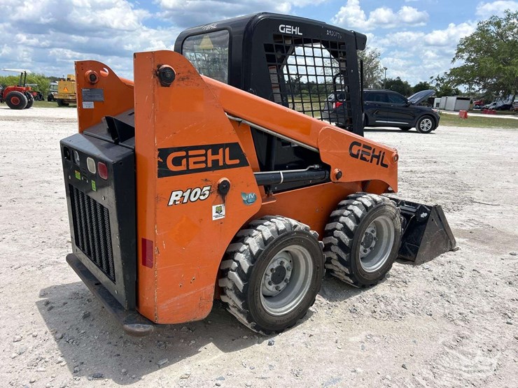 2020-gehl-r105-image-3