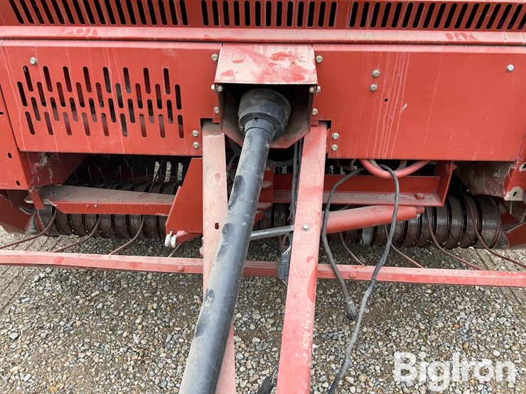 2006-hesston-956a-image-11