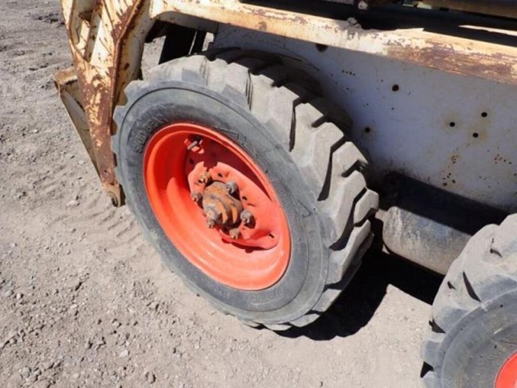2007-bobcat-s100-image-25