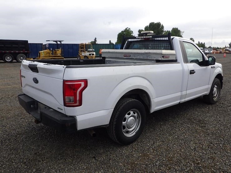 2016-ford-f150-image-5