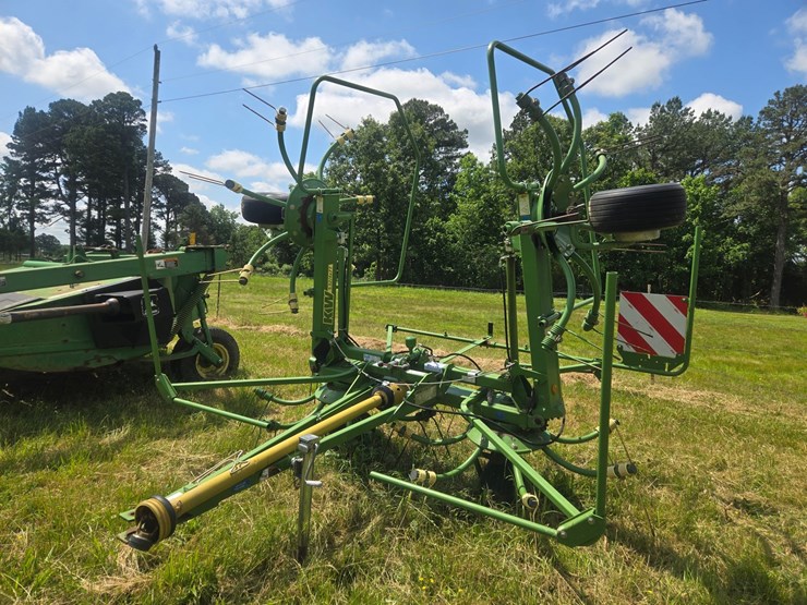 2015-krone-kw5.52/4x7t-image-1