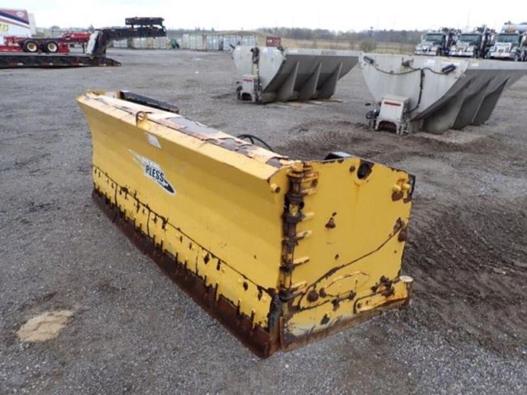 metal-pless-8-12-ft-live-edge-snow-plow-agh083013l-image-1