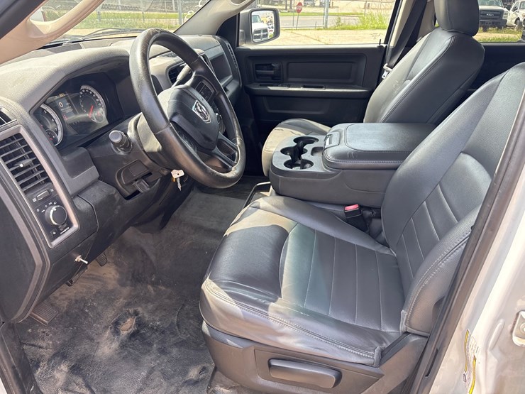 2015-dodge-ram-1500-image-8