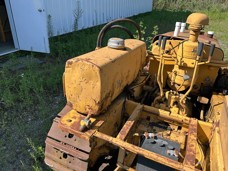 caterpillar-d2-image-14