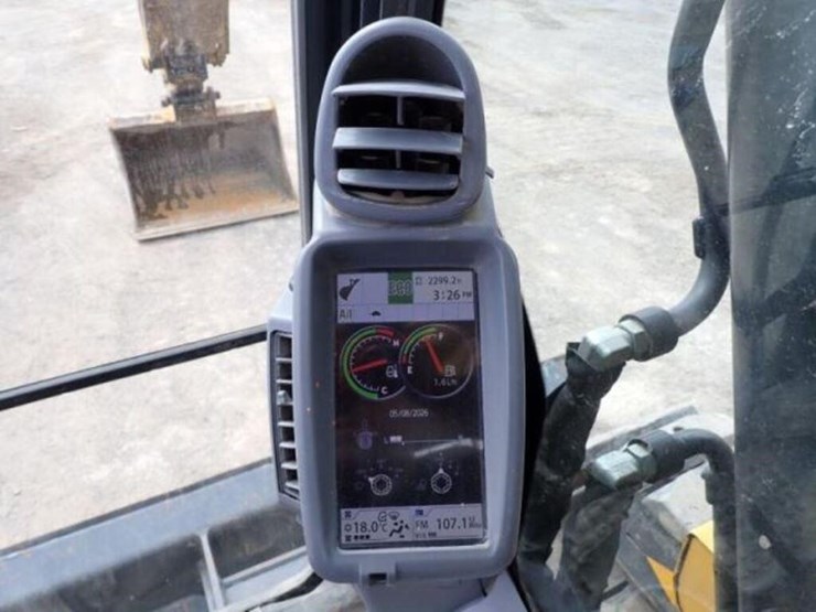 2022-deere-75g-image-10