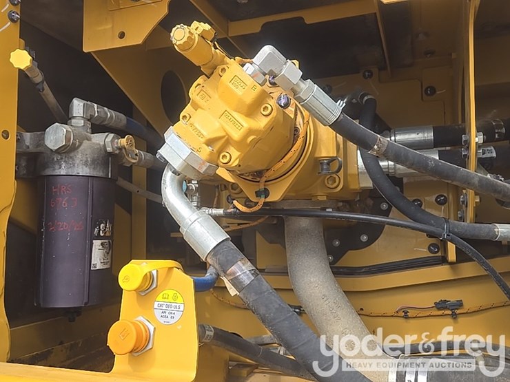 2019-caterpillar-336-image-43