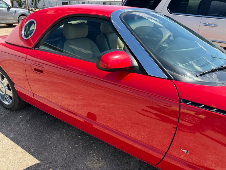 #47813-•-2004-ford-thunderbird-coupe-vin:-1fahp60a24y101242-image-39
