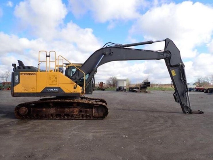 2015-volvo-ec250el-image-3