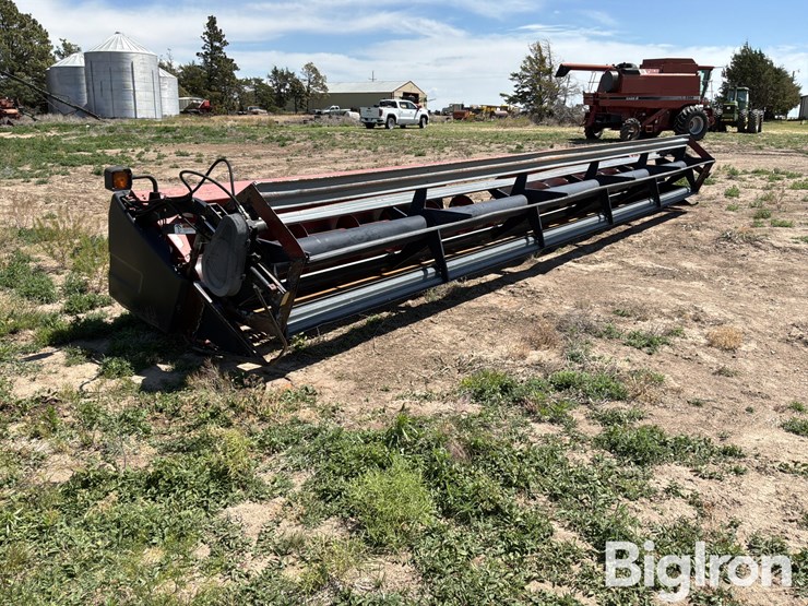 1995-case-ih-1010-image-3