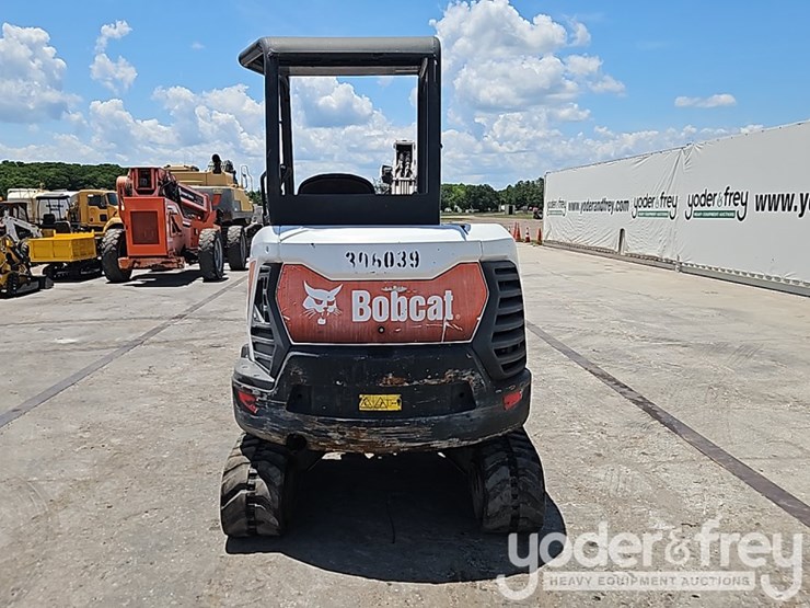 2019-bobcat-e32-image-28