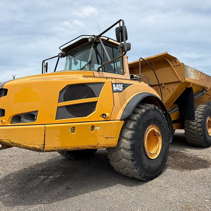 VOLVO A40F
