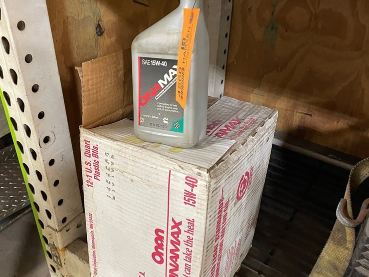 #4566-•-box-of-onanmax-engine-oil-image-1